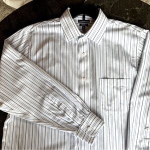 Mens Croft & Barrow Button Down - Size 16 1/2